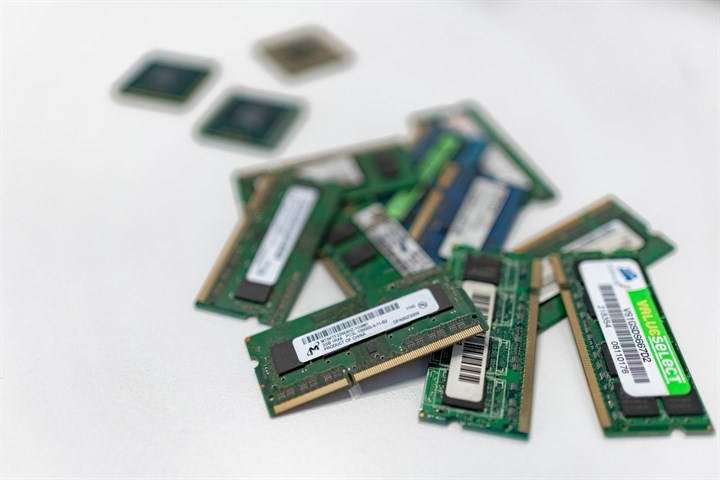 An assortment of memory modules and chips